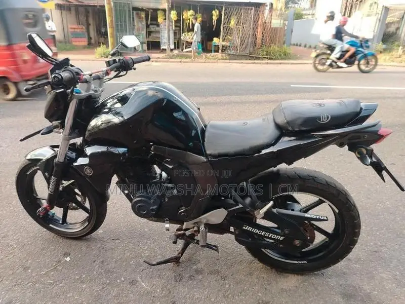 Yamaha FZ S 2017