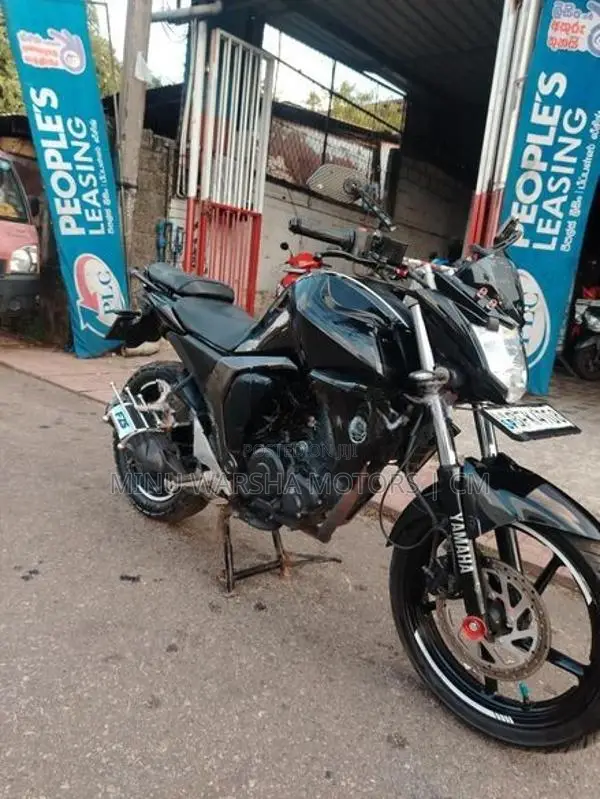 Yamaha FZ S 2017