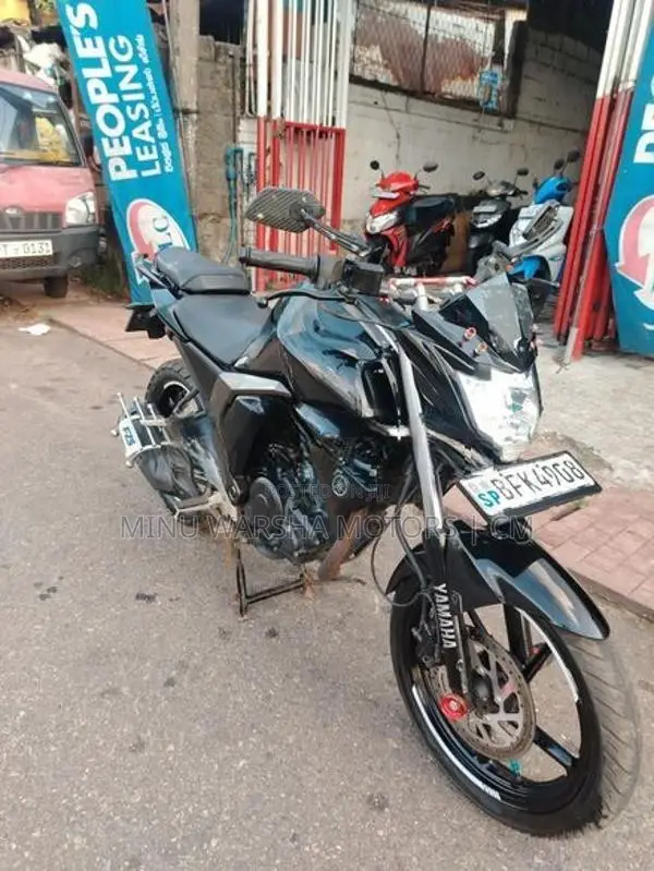 Yamaha FZ S 2017