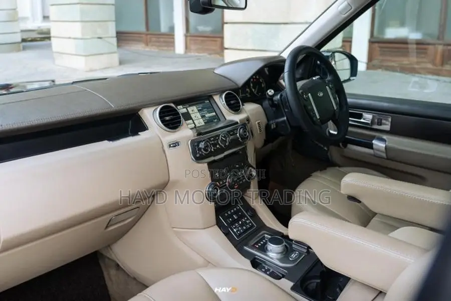 Land Rover Discovery 4 VOGUE 2014