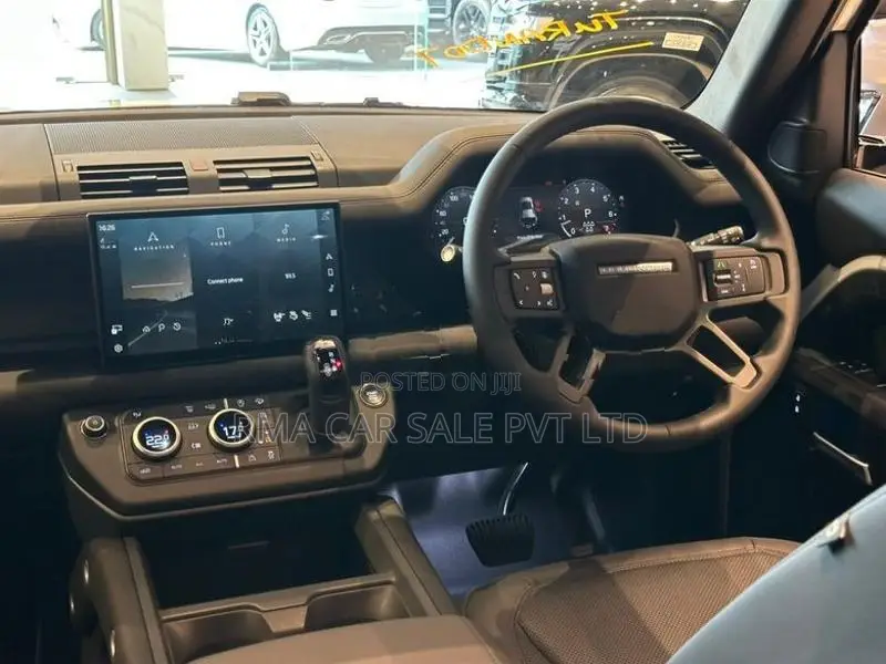 Land Rover Defender X Dynamic SE 2025