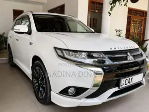 Mitsubishi Outlander 2015