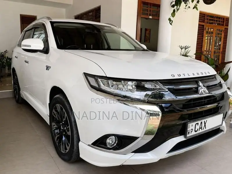 Mitsubishi Outlander 2015