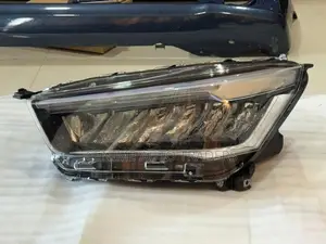 Toyota Raize Head Lamp