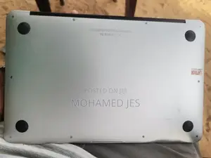 Apple Macbook Air