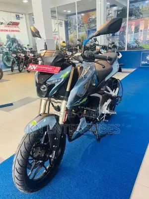Bajaj Pulsar N160 Premium 2026