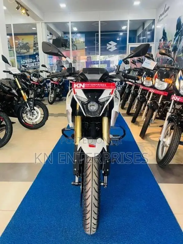Bajaj Pulsar N160 Premium 2026