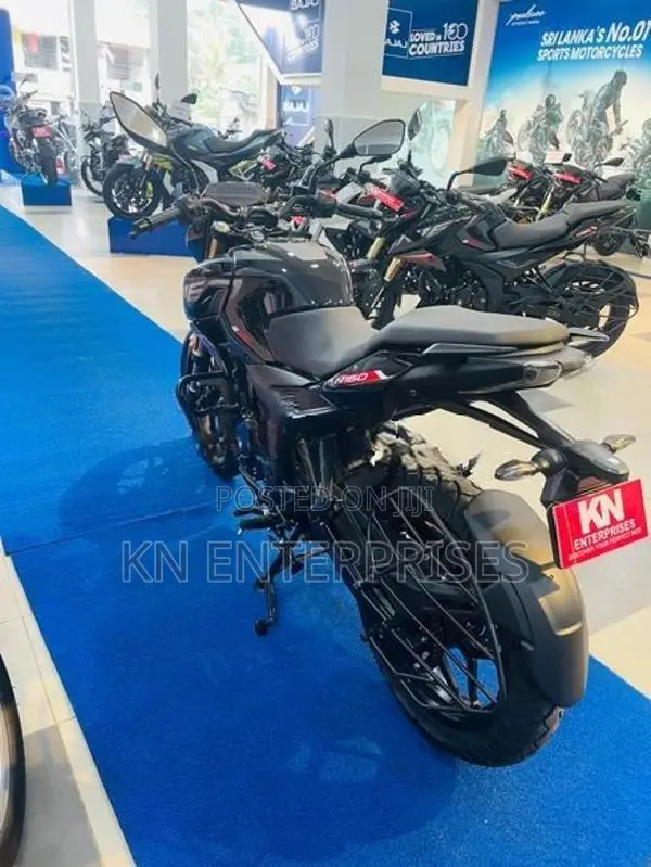 Bajaj Pulsar N160 Premium 2026
