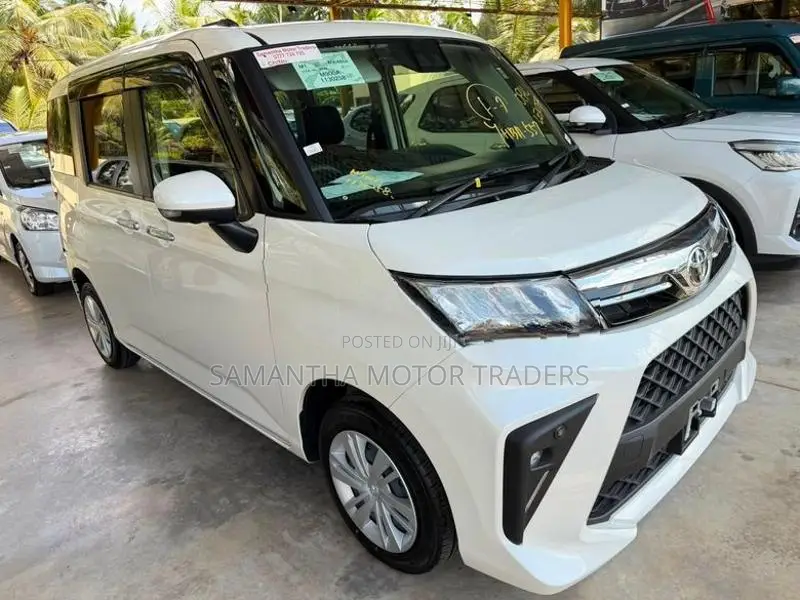 Toyota Roomy G Grade 2024