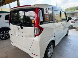 Toyota Roomy G Grade 2024