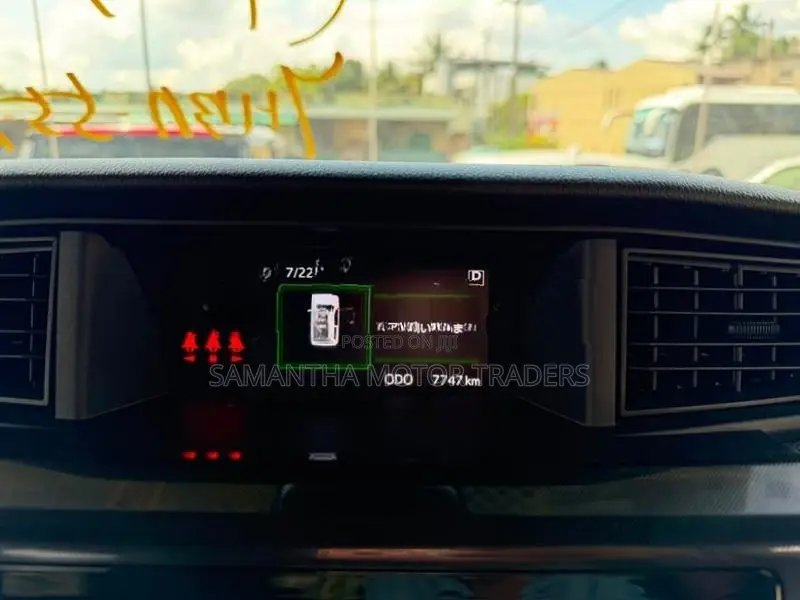 Toyota Roomy G Grade 2024