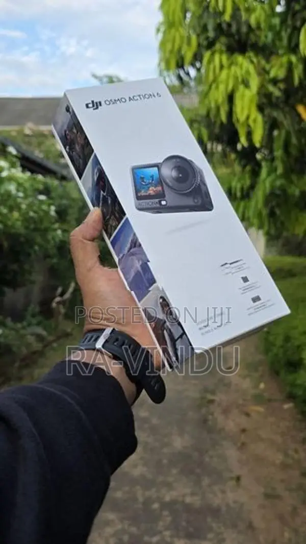 DJI Osmo Action 6 Adventure Combo