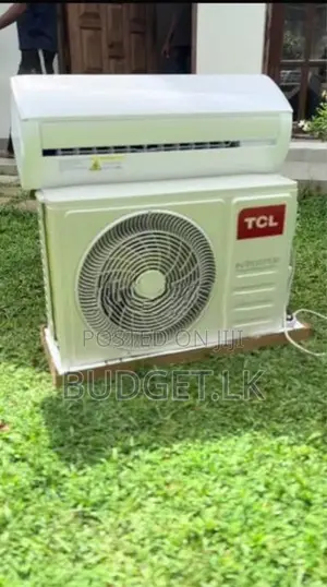30000BTU TCL Savein inverter Air conditioner