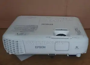 Epson EB-S05