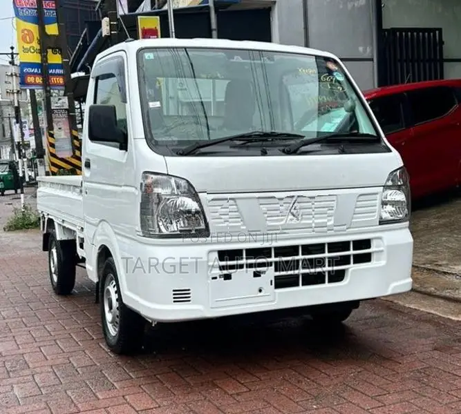 Nissan Clipper Truck 2024
