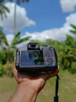 Canon 750d