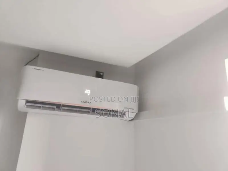LLOYD 12000 BTU Smart Inverter Air Conditioner Element Series