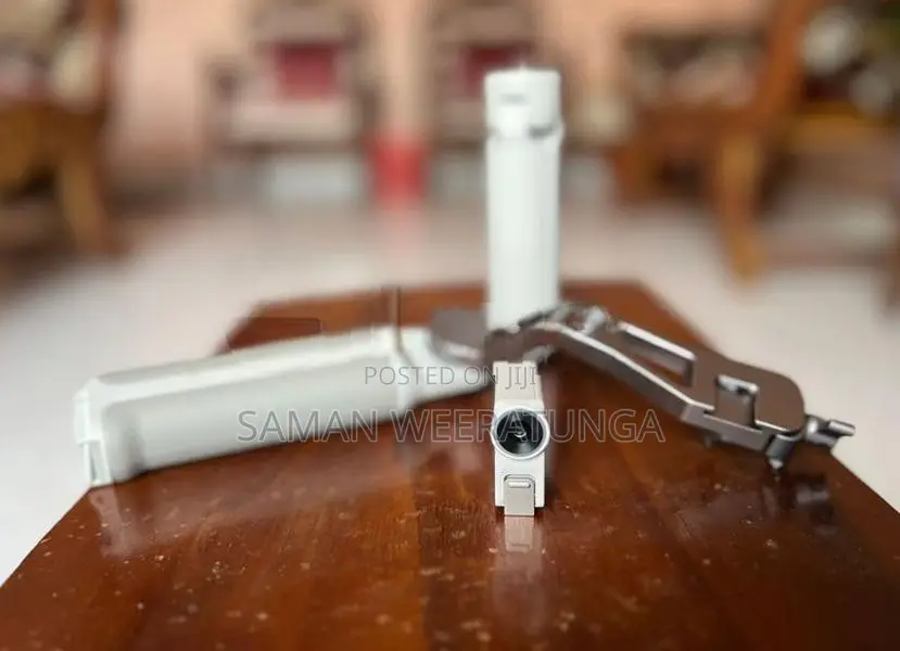 DJI RS 4 Mini Combo Handheld Gimbal Stabilizer