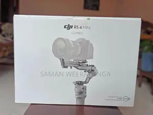 DJI RS 4 Mini Combo Handheld Gimbal Stabilizer