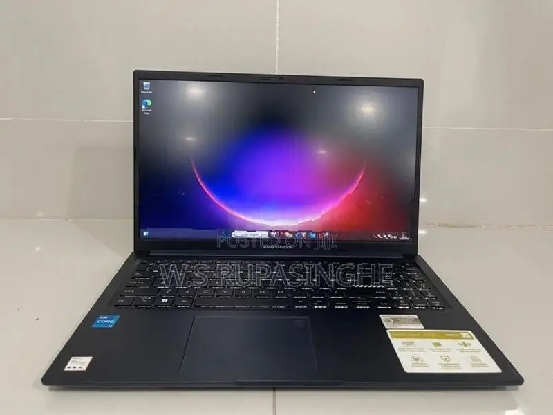 Asus Vivobook Laptop