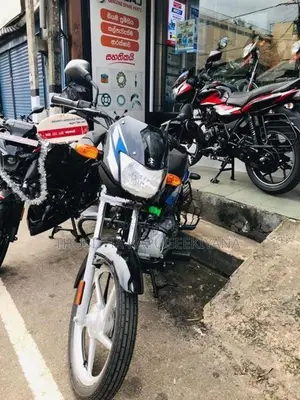 Bajaj CT100 2026