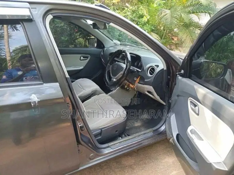 Suzuki Alto 2015