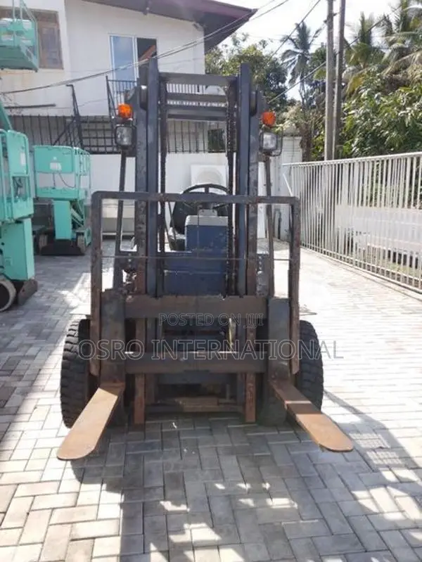 Komatsu 20 Forklift