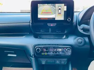 Toyota Yaris G Black Ed 360 BSM 2026