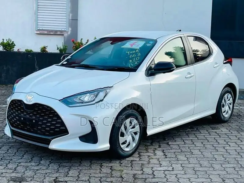 Toyota Yaris G Black Ed 360 BSM 2026