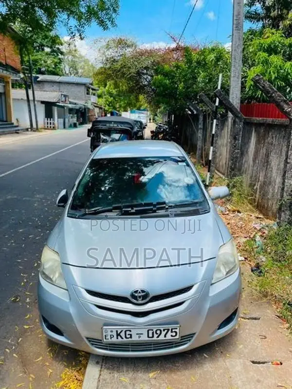 Toyota Yaris 2007