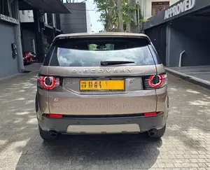 Land Rover Discovery Sport 2016