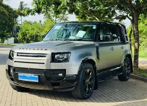 Land Rover Defender HSE 2024