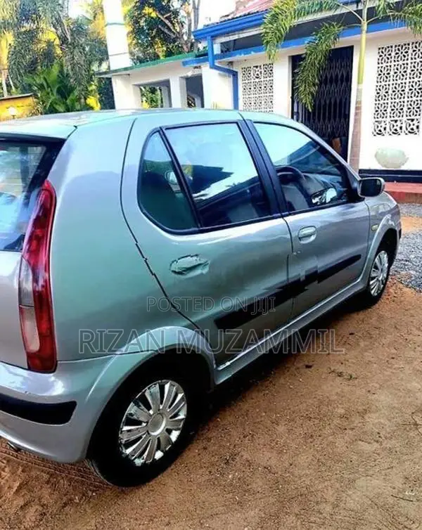 Tata Indica 2005
