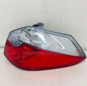 Honda Fit Shuttle Gp7 Tail Light