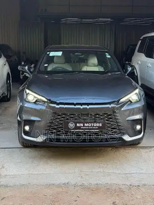 Lexus LBX Elegant 2 2024