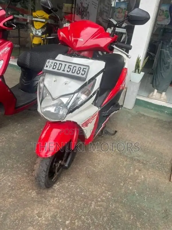 Honda Dio 2017