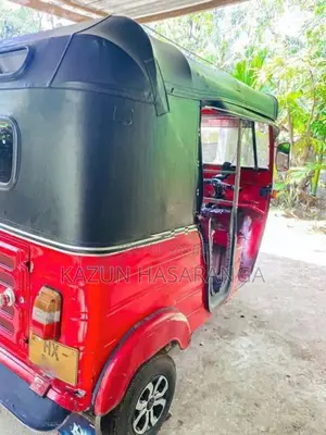 Bajaj RE 2 Stroke 2004