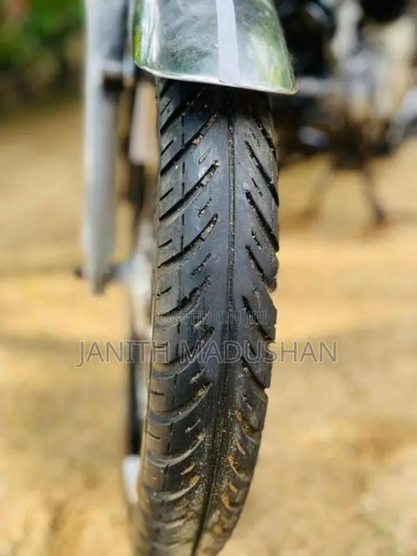 Bajaj Boxer 2003