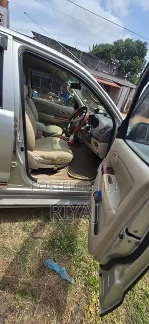 Toyota Hilux Vigo 2006