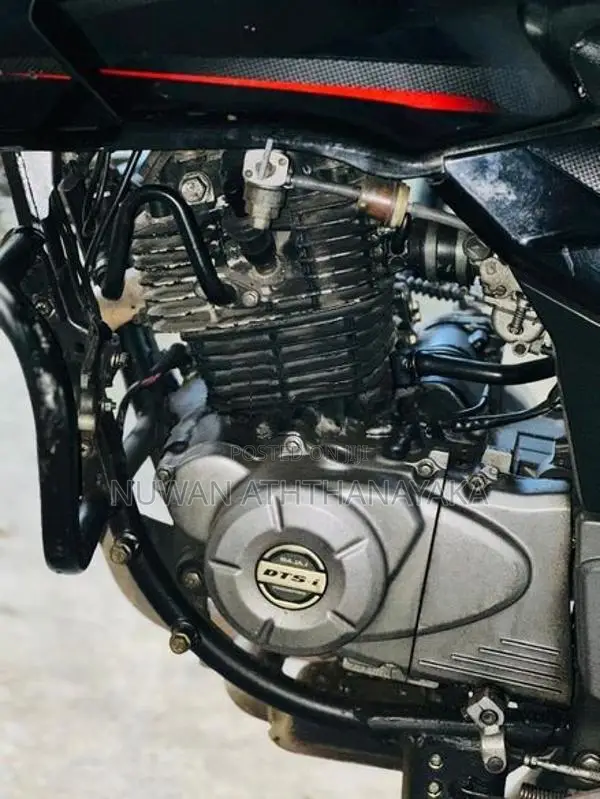 Bajaj Pulsar 180 2017