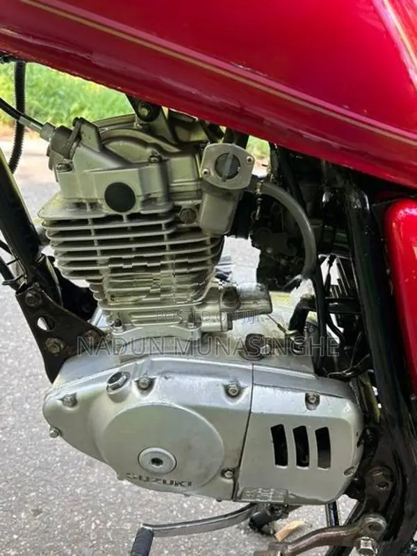 Suzuki GN 125 2012