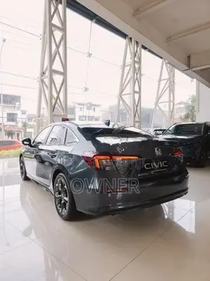 Honda Civic Turbo 2025