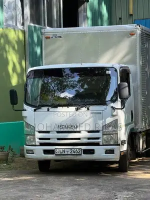 Isuzu 350 14.5 Aluminum Body 2017