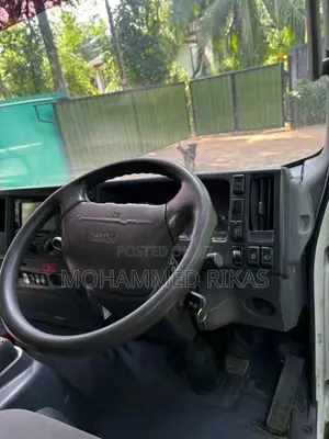 Isuzu 350 14.5 Aluminum Body 2017