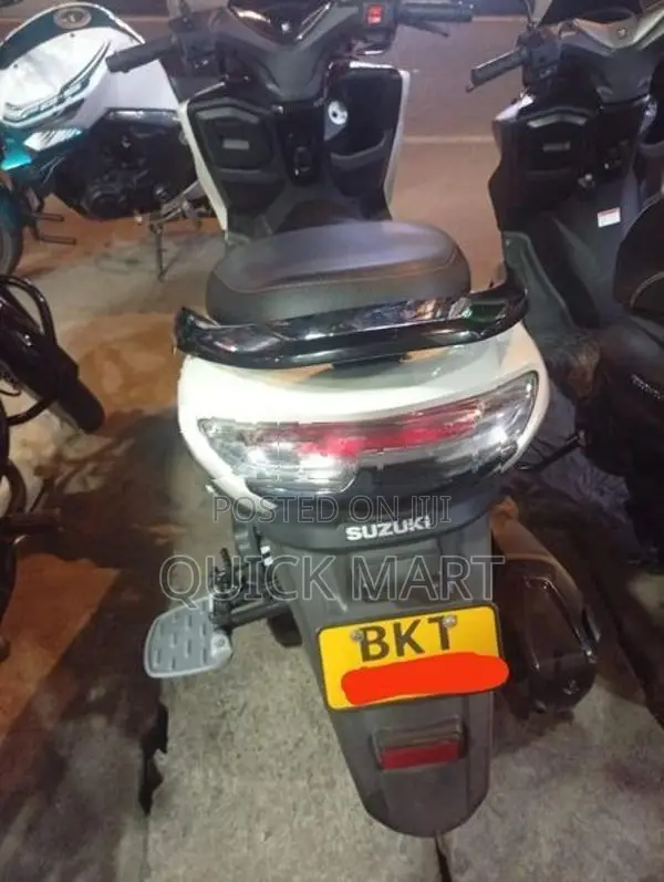 Suzuki Burgman 2026