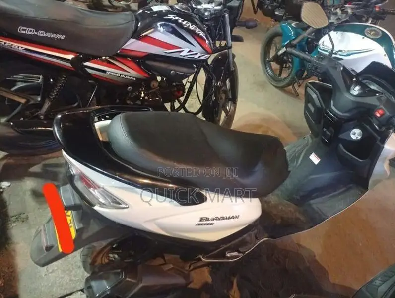 Suzuki Burgman 2026