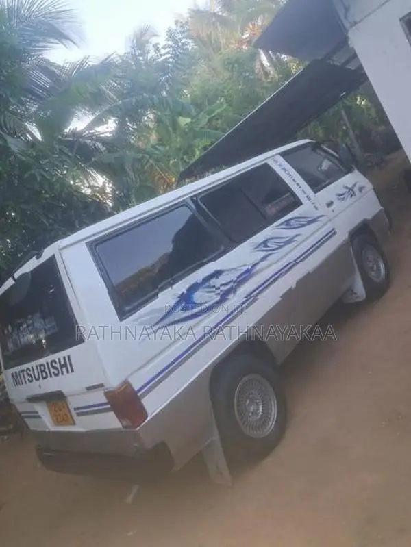 Mitsubishi Delica 1983
