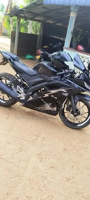 Yamaha R15 V3 2018