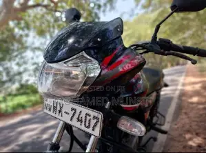 Bajaj Discover 150 2011