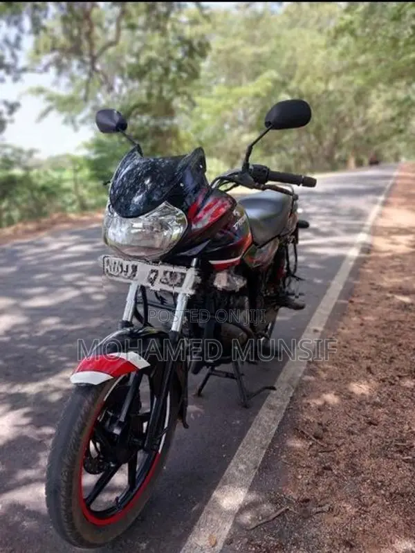 Bajaj Discover 150 2011